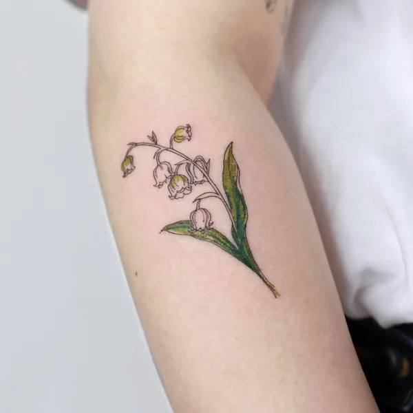 Minimalism tattoo by Joo Joo in Seoul