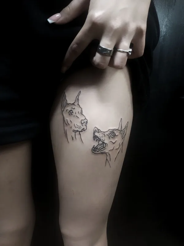 female black linework татуировка на thigh #71223 | Тату мастер Максим Дяченко MaximDtattoo studio