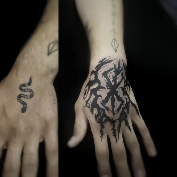 Каллиграфия tattoo by Максим Дяченко MaximDtattoo studio in Алматы