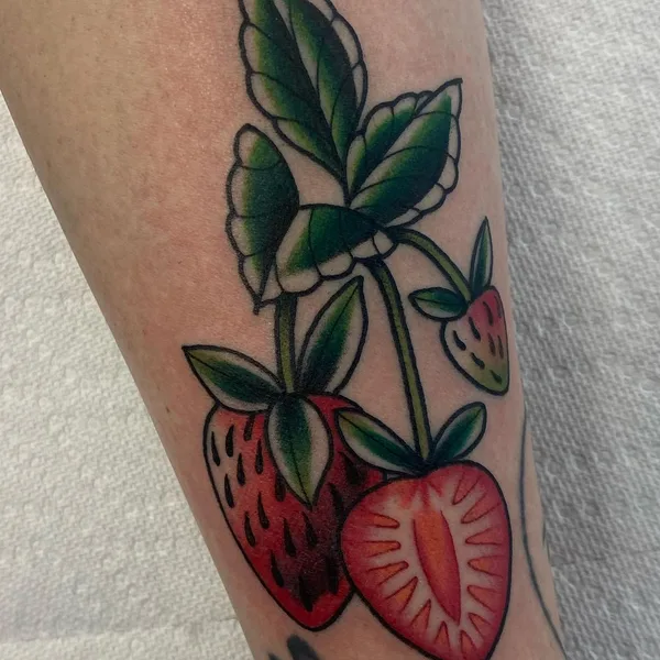Нео традиционная tattoo by Maia Brouillette in Little Rock