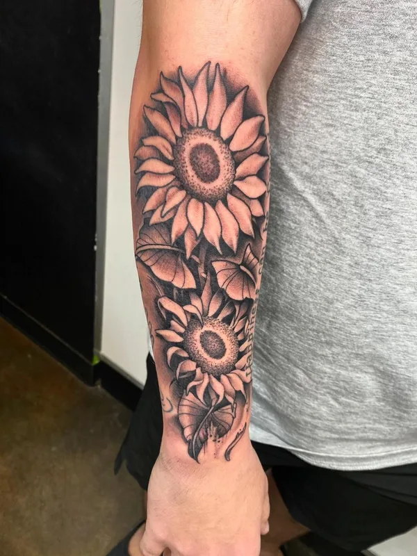 Graphic tattoo by Carl McReynolds in Little Rock