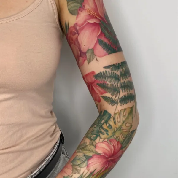 Botanical tattoo by Olga Kotova in Berlin