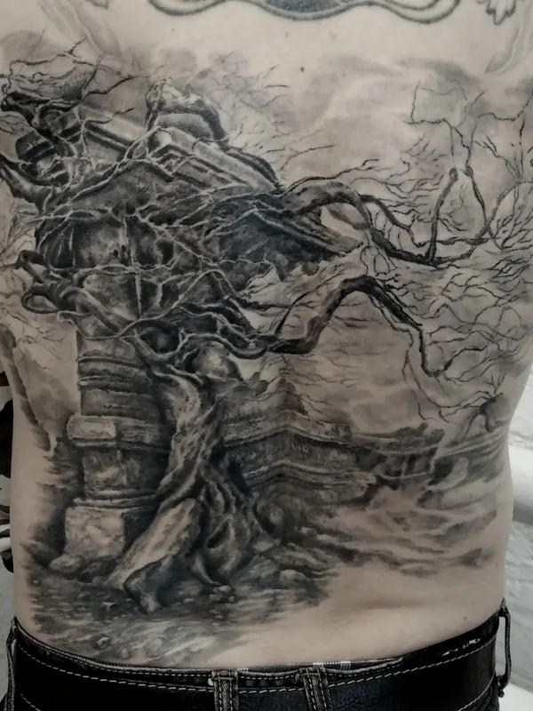 black and grey realism 타투 부위 full back #72920 | 타투이스트 Юлия Панфилова