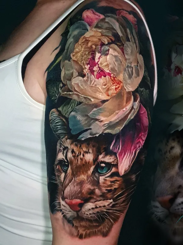 female color realism татуировка на full sleeve #72972 | Тату мастер Даниил Шольтин