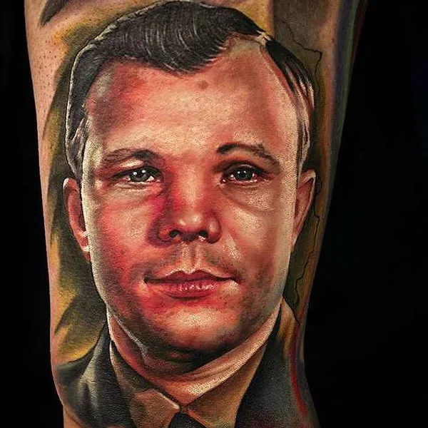 Реализм tattoo by Mario Hartmann in Berlin
