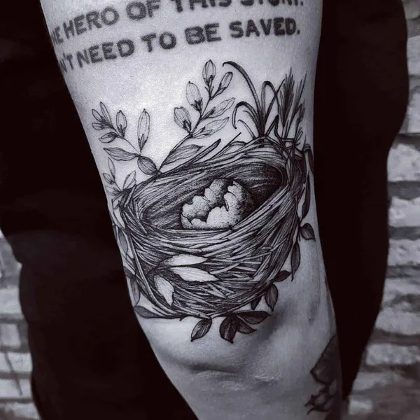 Dotwork tattoo by Felipe Kross in São Paulo