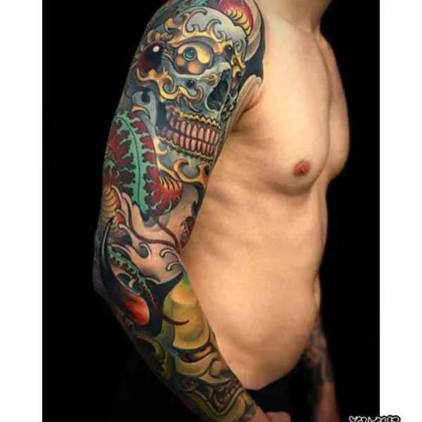 Traditional tattoo by Yushi in San Diego
