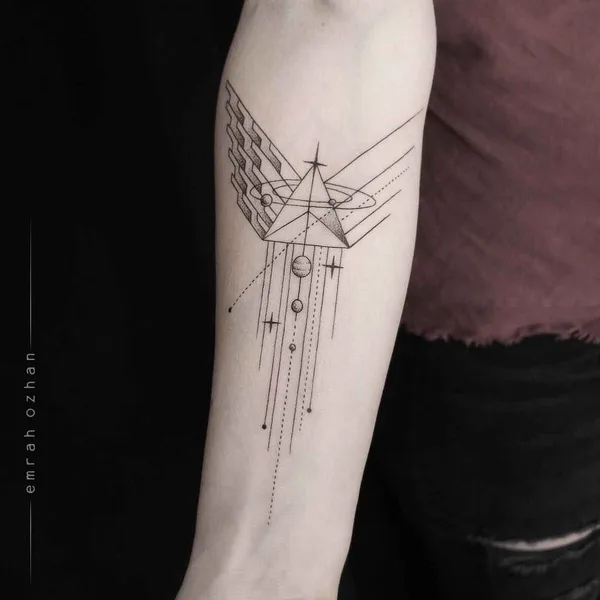 Dotwork tattoo by Emrah Ozhan in Istanbul