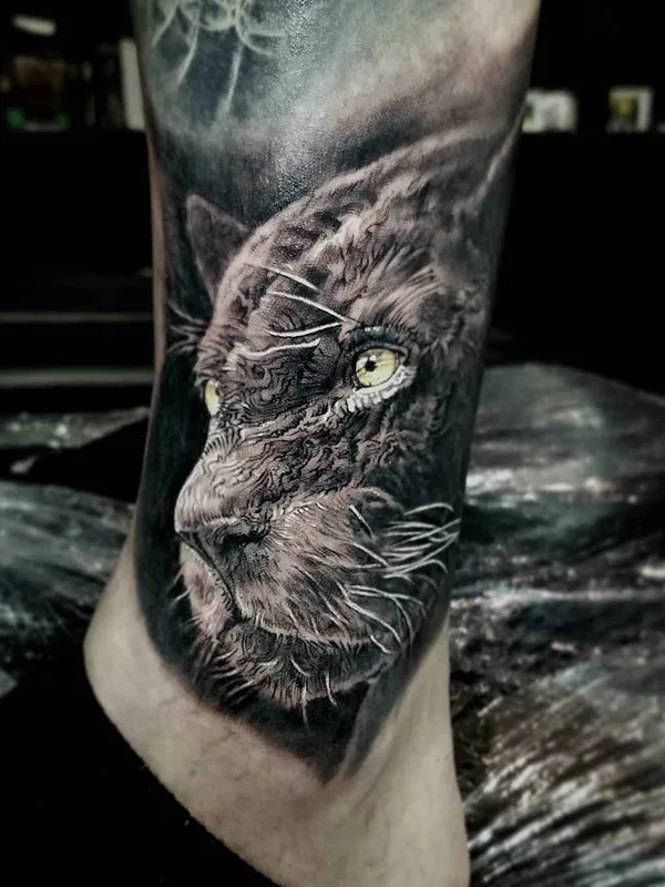 black and grey realism Tatuagem em calf #15340 | Tatuador Stefano Alcantara