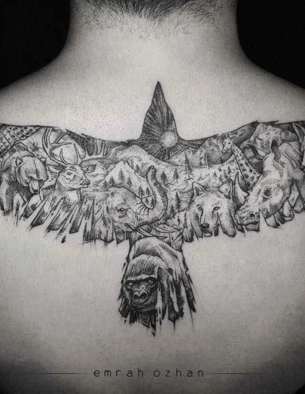 black and grey sketch tattoo auf upper back #3155 | Tätowierer Emrah Ozhan