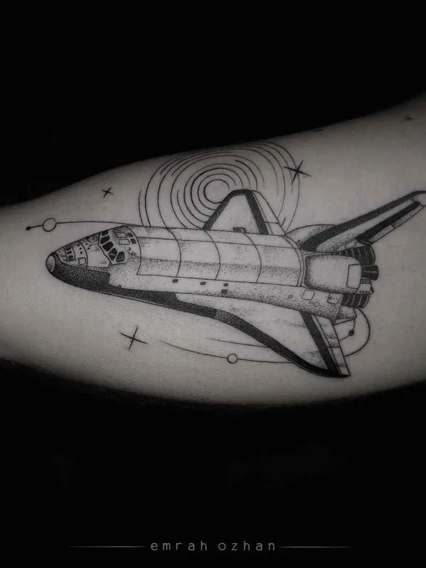 black and grey blackwork tattoo auf forearm #3151 | Tätowierer Emrah Ozhan