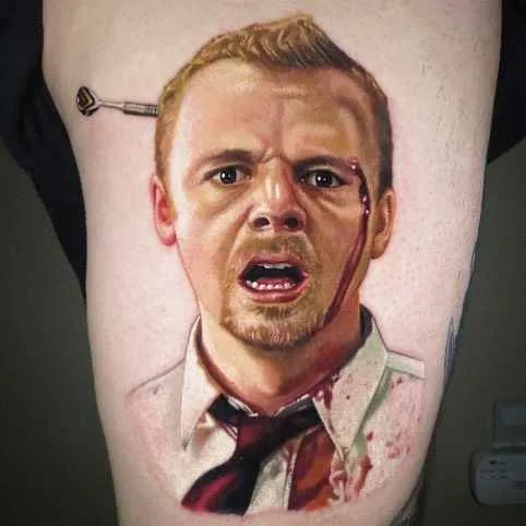 male color photorealism tattoo auf thigh #4368 | Tätowierer Carlos Rojas