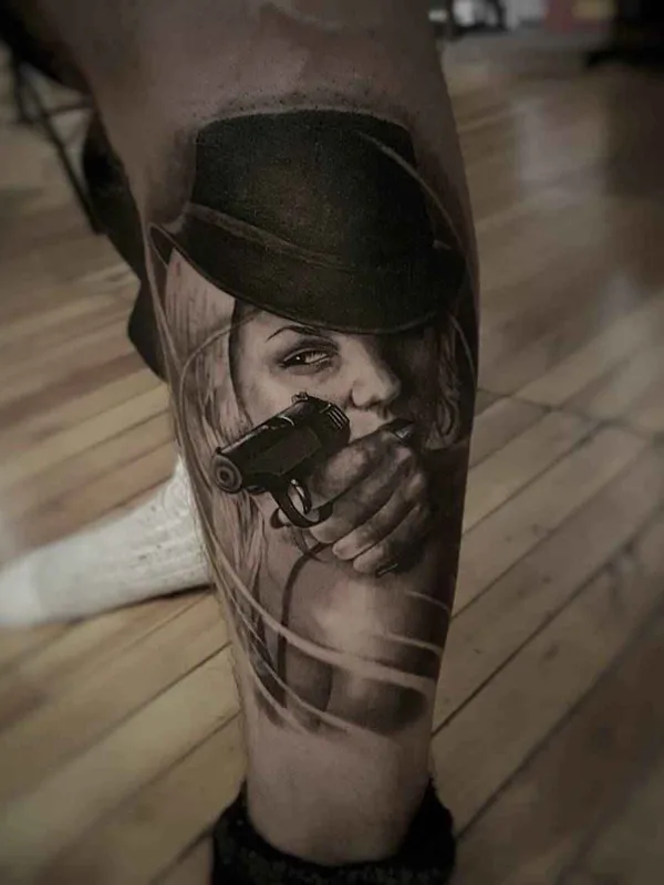 female black and grey realism татуировка на calf #9280 | Тату мастер Csörsz Pèter (Casper)