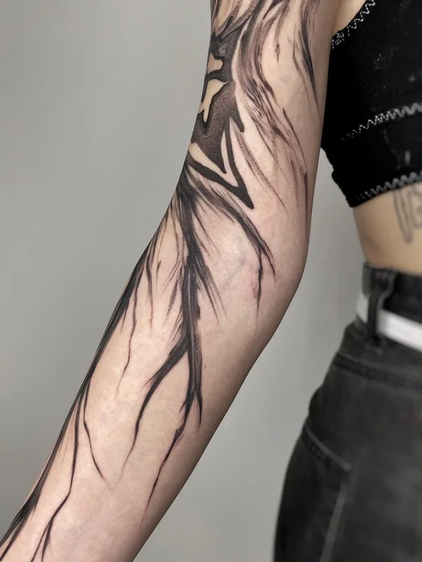 female black blackwork татуировка на forearm #65201 | Тату мастер Эля Вечер