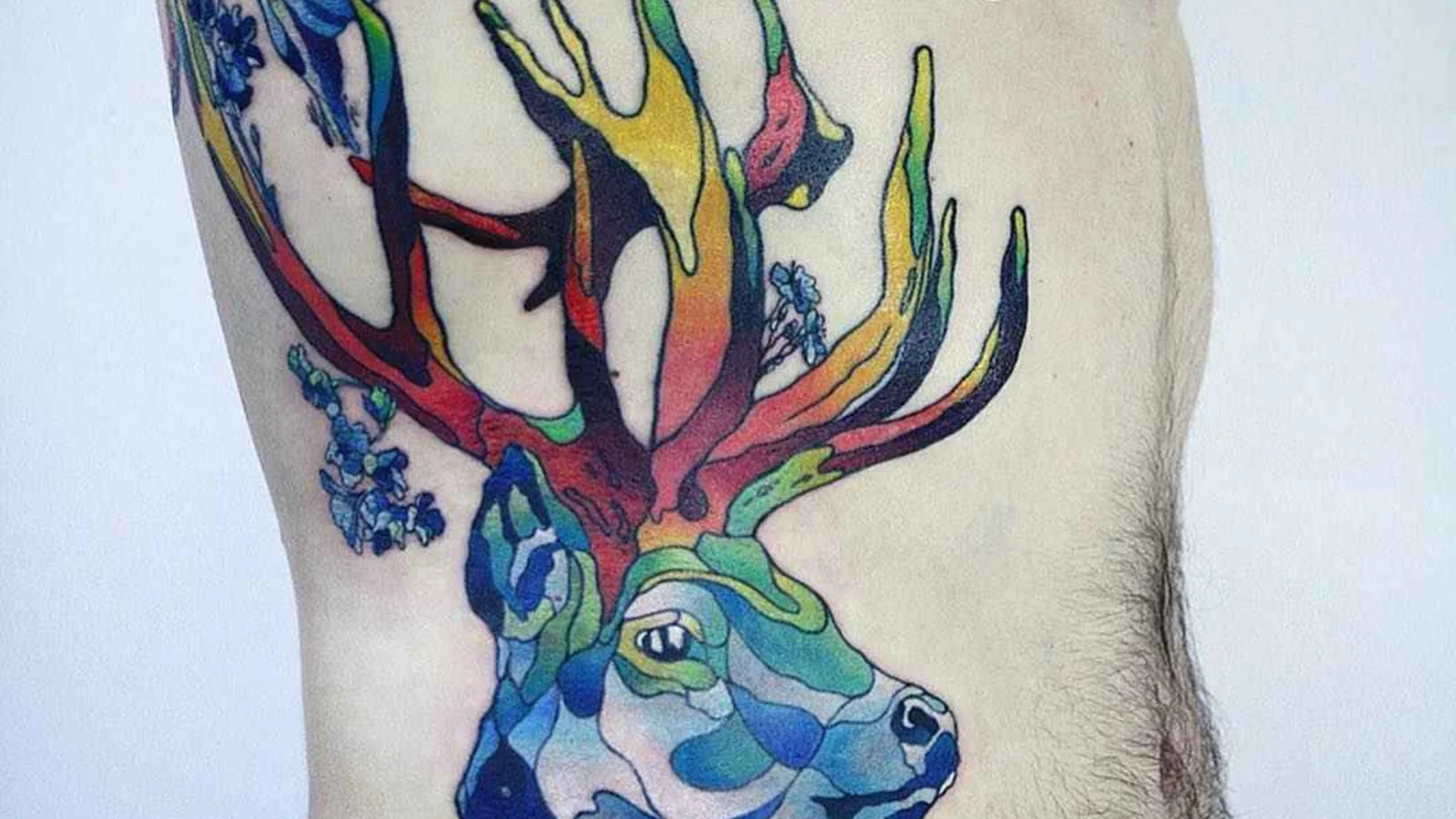 Tattoo artist Alisa Tesla