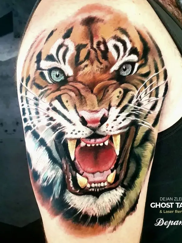 color realism tatouage sur shoulder #66817 | Artiste tatoueur Dejan Zlendic