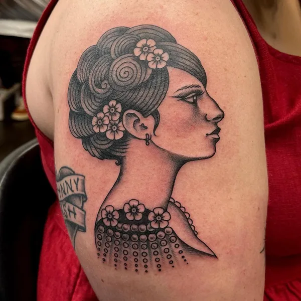 Traditional tattoo by Ellen Perry in Washington, D.C.