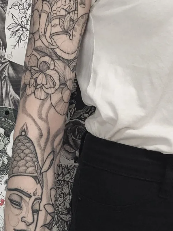 black and grey blackwork татуировка на full sleeve #37420 | Тату мастер Anna Voevodina