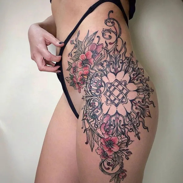 Feminine tattoo by Елена Баски in Moscow