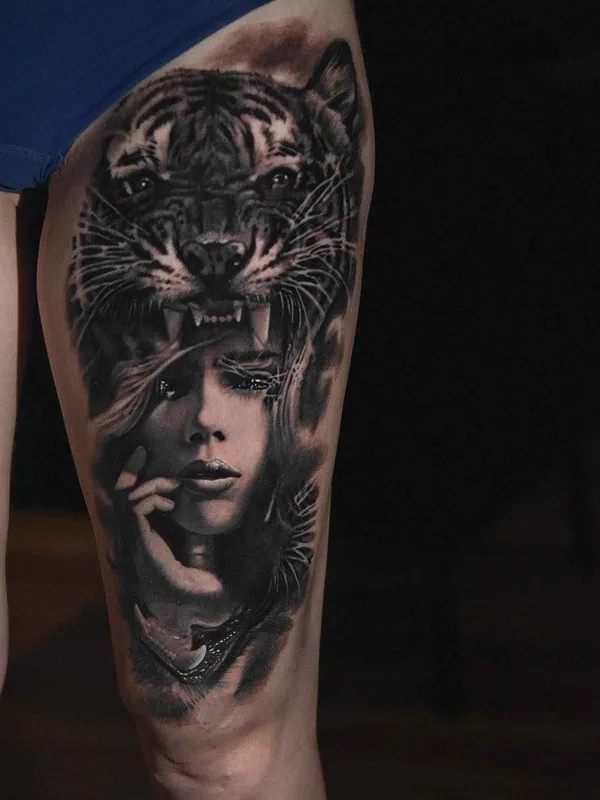 female black and grey realism tattoo auf thigh #9734 | Tätowierer Veronica Imbo