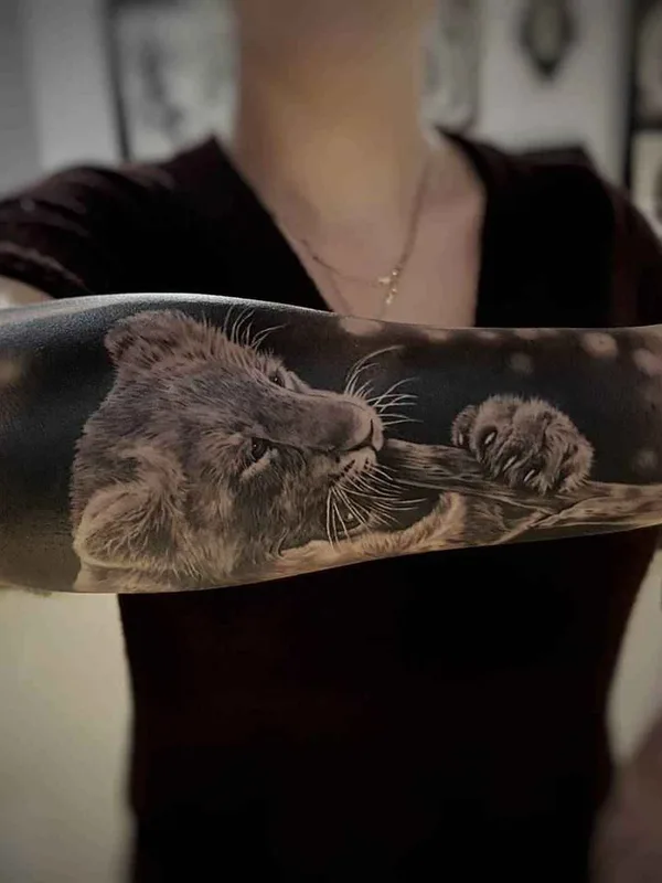 black and grey realism татуировка на forearm #9279 | Тату мастер Csörsz Pèter (Casper)