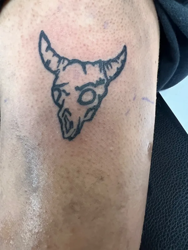 black blackwork татуировка на upper arm #63008 | Тату мастер Jawuan bryant