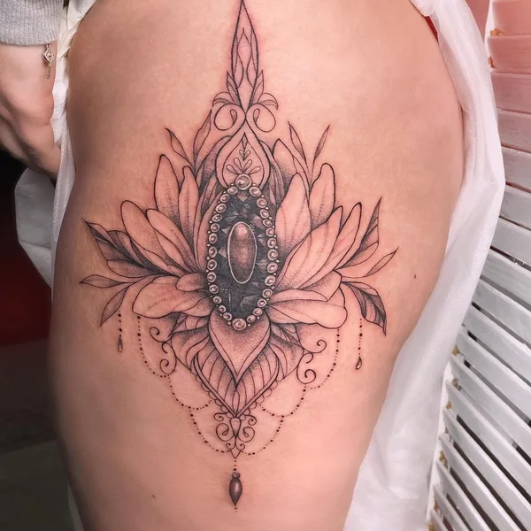 Graphic tattoo by Елизавета Захарова in Волгоград
