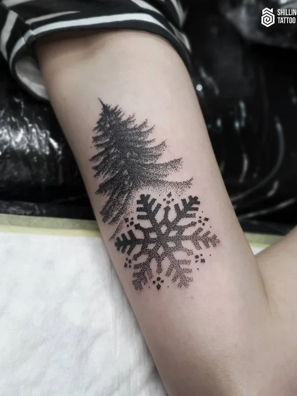 black dotwork 纹身 在 forearm #51535 | 纹身师 Сергей Шилин