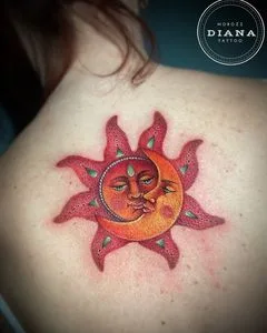 color illustrative Tatuagem em shoulder blade #51568 | Tatuador Диана Коновалова