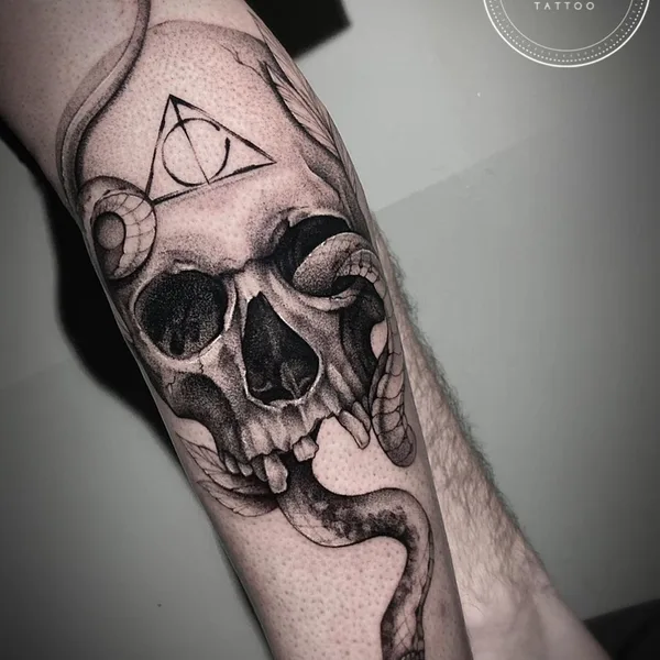whipshading tattoo by Диана Коновалова in Волгоград