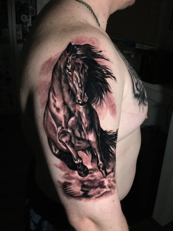 male black and grey realism татуировка на shoulder #64572 | Тату мастер Дэниза Тюняева