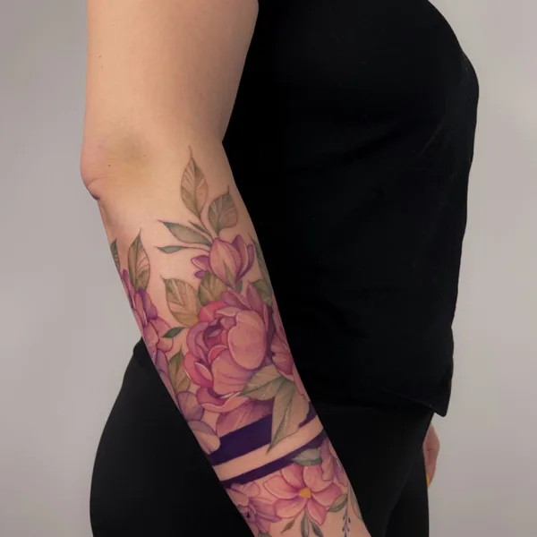 Botanical tattoo by Olga Kotova in Berlin