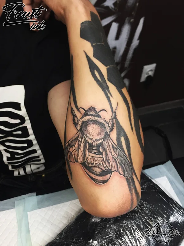 black and grey blackwork татуировка на forearm #32201 | Тату мастер Александр (Faust) Строилов