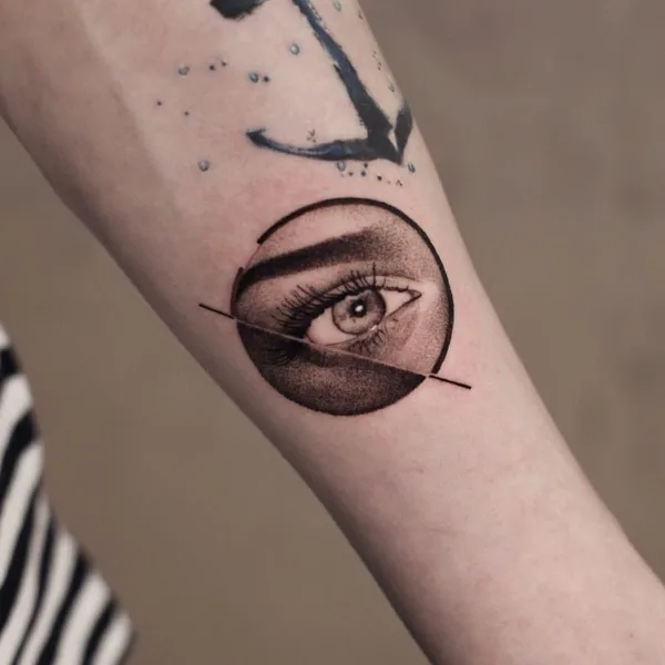 Graphic tattoo by Анна Чернова in Moscow