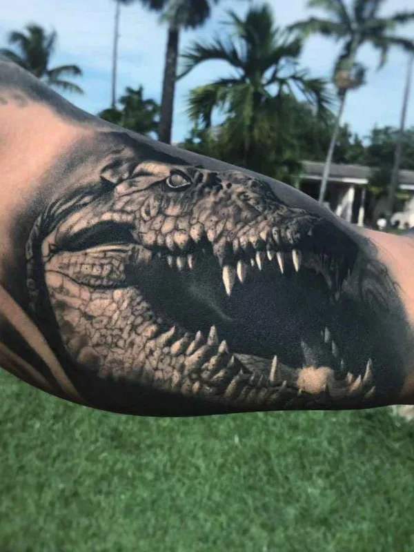 black and grey realism tatuaje en forearm #18637 | Tatuador Emersson Pabon