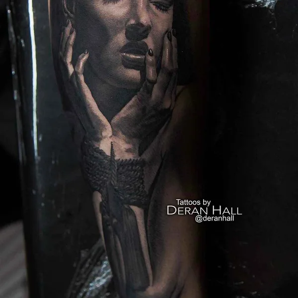 Реализм tattoo by Deran Hall