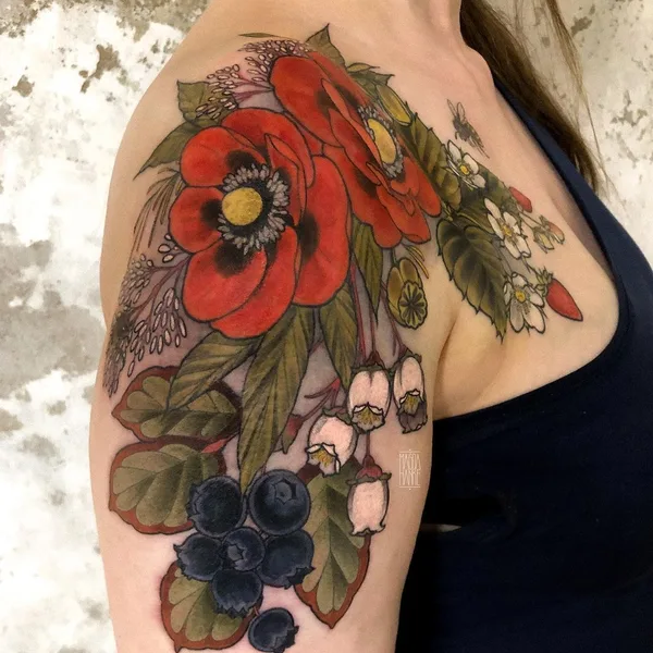 Neo Traditional tattoo by Magda Hanke in Hamburg