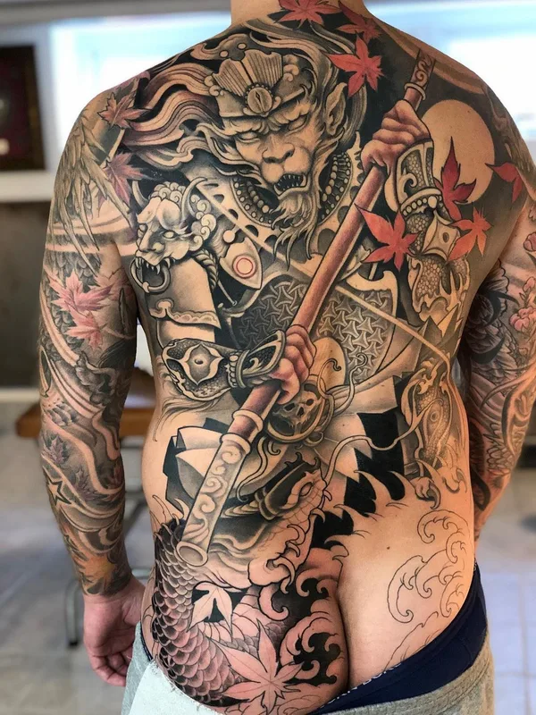 male black and grey japanese Tatuagem em full back #42981 | Tatuador Johan Finné