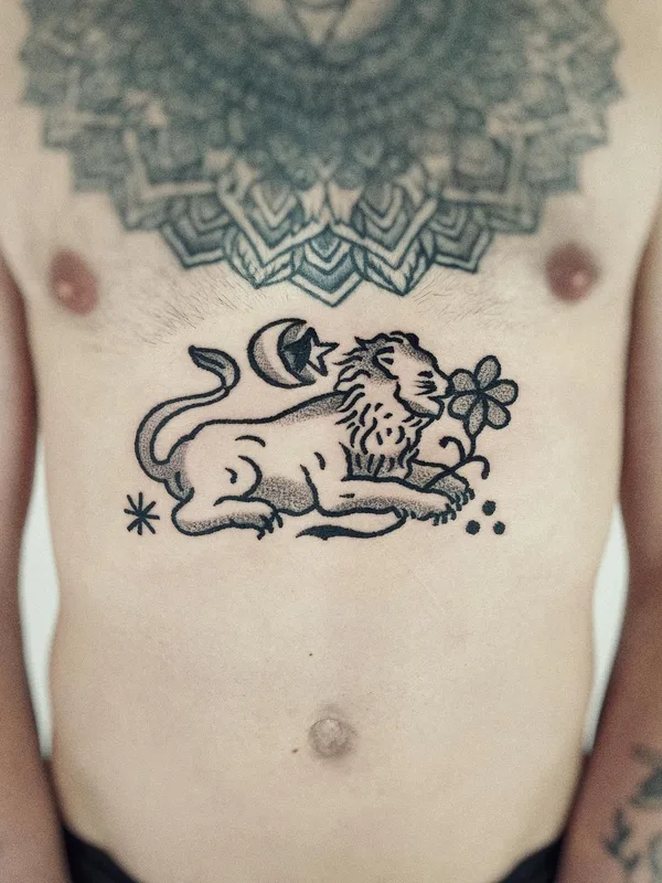 male black linework Tatuaggio su sternum #43001 | Tatuatore Charley Gerardin
