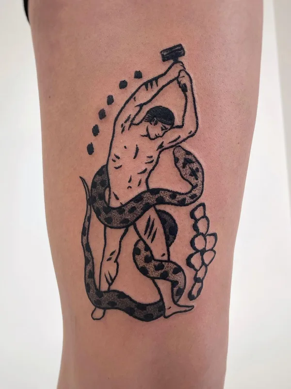 black blackwork Tatuaggio su thigh #42998 | Tatuatore Charley Gerardin