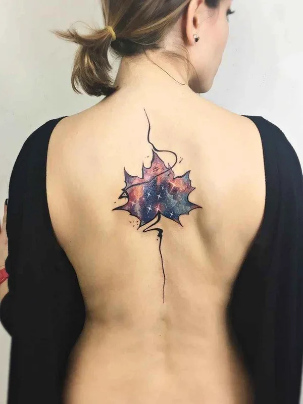 female color watercolor татуировка на upper back #7583 | Тату мастер Yeliz Ozcan