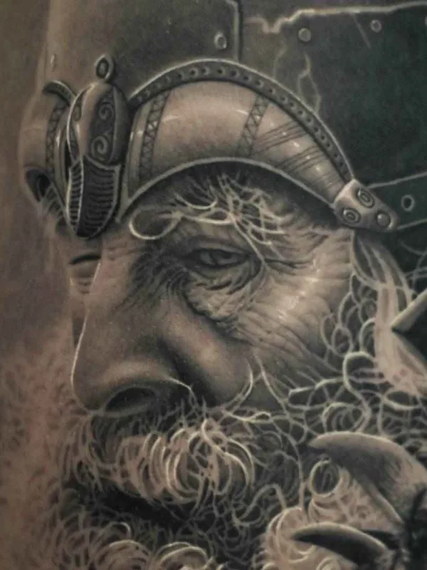 black and grey realism tatouage sur upper arm #8972 | Artiste tatoueur Ryan Evans