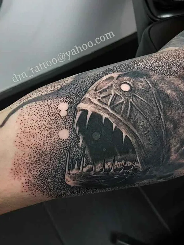 black and grey black and grey татуировка на forearm #15561 | Тату мастер Dan Mihalache