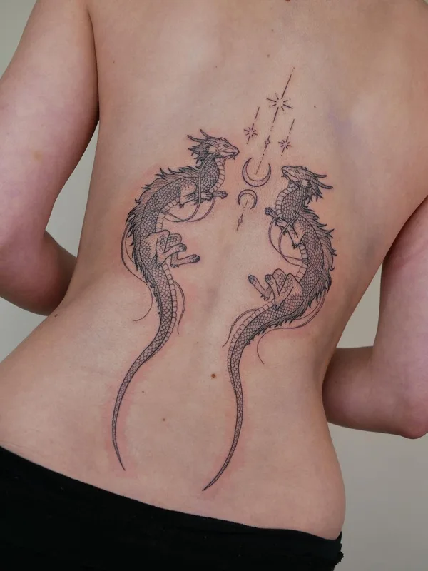 female black linework татуировка на lower back #47362 | Тату мастер Nameless