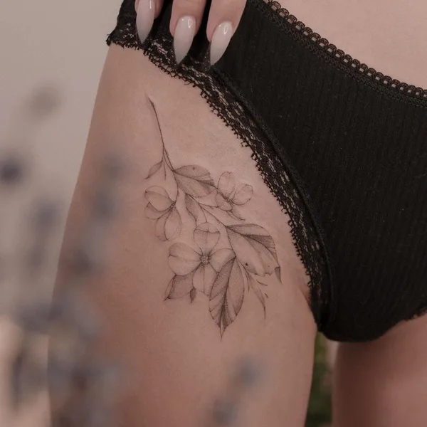 Feminine tattoo by Анна anhen_tattoo in Воронеж