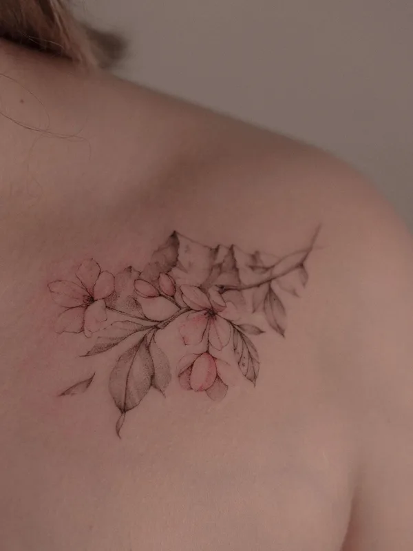 female color fineline Tatuagem em shoulder blade #47466 | Tatuador Анна anhen_tattoo
