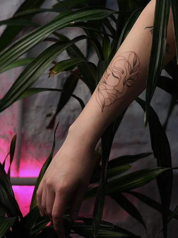 black linework татуировка на forearm #47511 | Тату мастер Ника Лунева