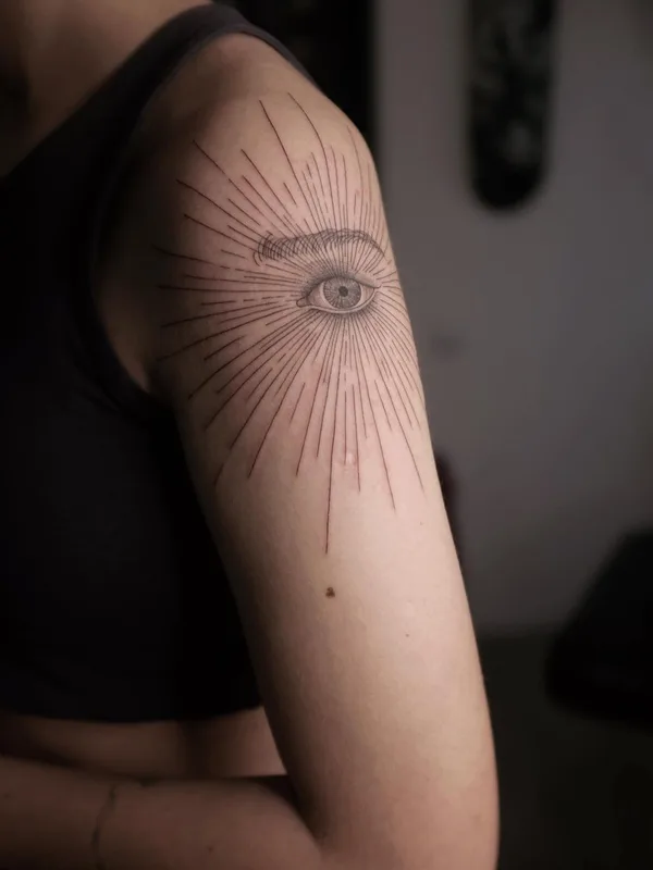 black fineline татуировка на upper arm #47514 | Тату мастер Ника Лунева