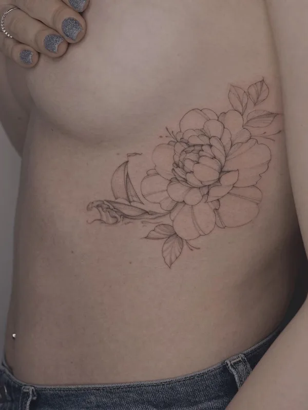 female black fineline татуировка на ribcage #51663 | Тату мастер Анна Тамери