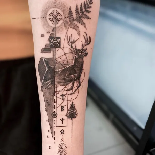 Geometric tattoo by Максим Лемо in Сочи